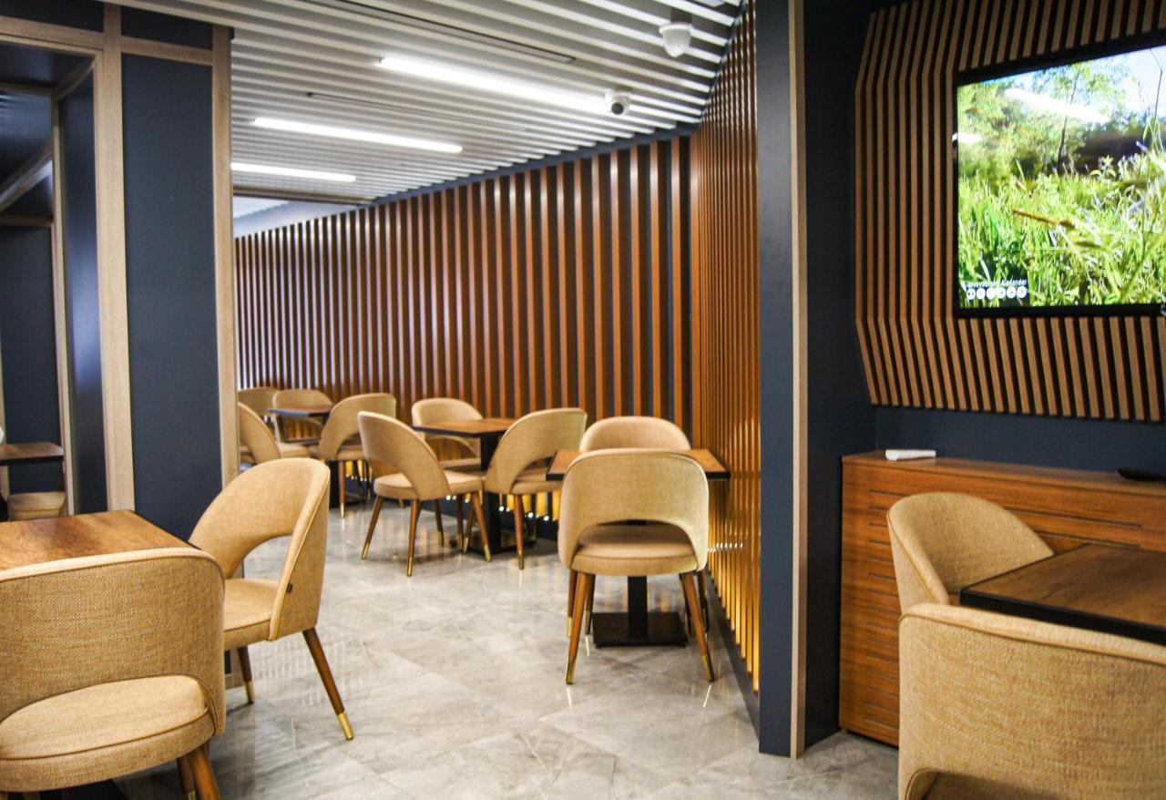 Hotel Grand Isztambul Kültér fotó